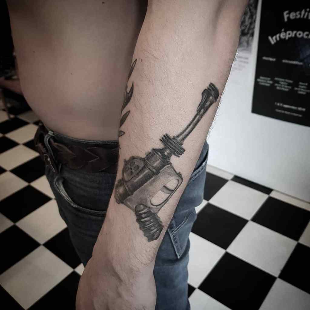The foofighters gun
